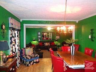 1st image of 118 Sidney Dr