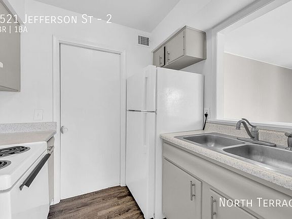 2nd image of 4521 Jefferson St #2