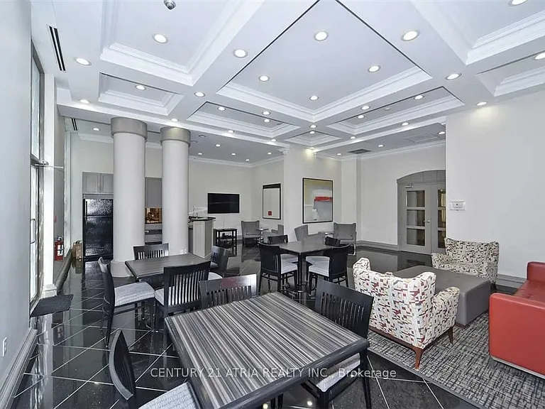 7 Lorraine Dr #2502 — Photo 15