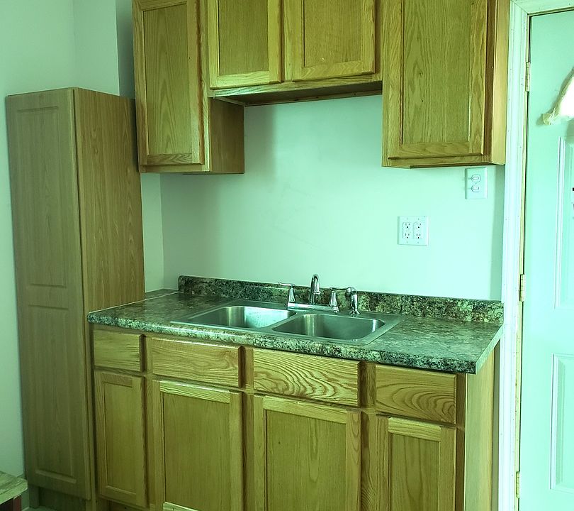 1st image of 317 E 116th St #6