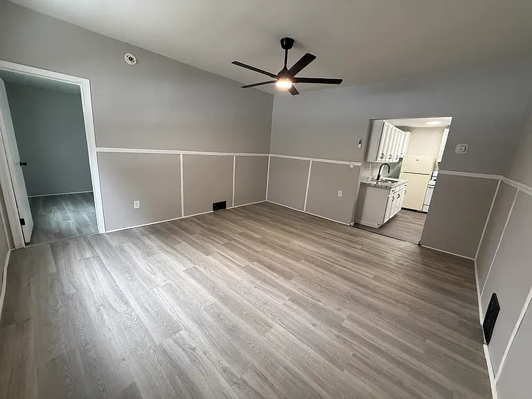 404 W State St #2 — Photo 11