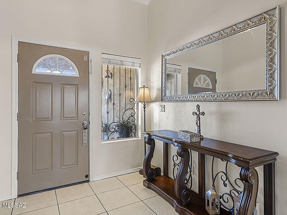 5th image of 175 Calle Palenque