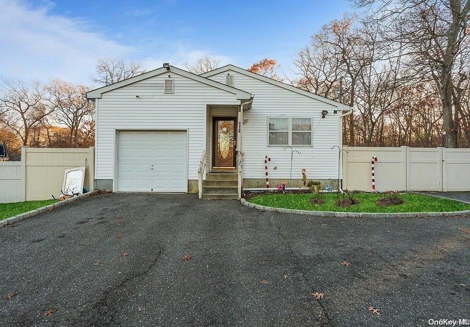1st image of 116 Cedar Lane