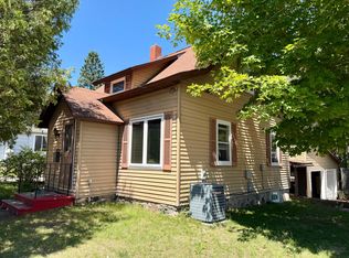 904 River St, Rhinelander, WI 54501