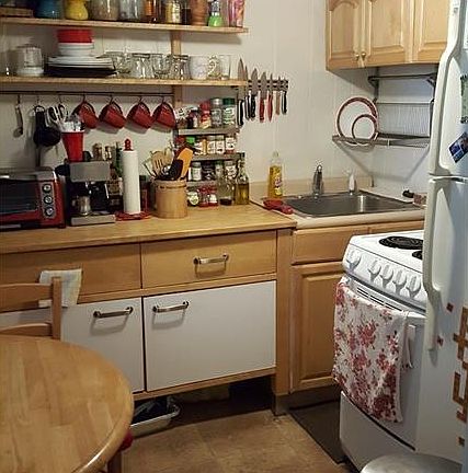 5th image of 38 Ballard Ave #B