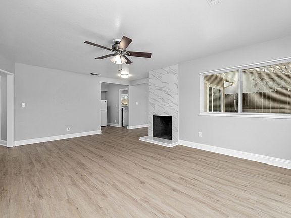 2nd image of 1416 Sebastian Way