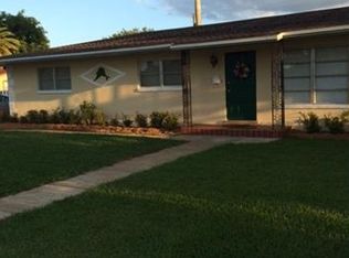 312 W Circle Dr, Clewiston, FL 33440