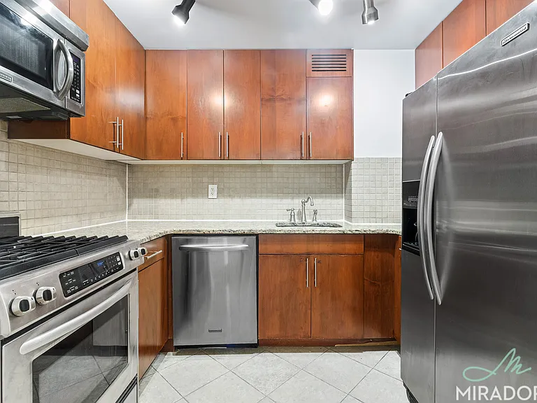80 Madison Ave #6E — Photo 4