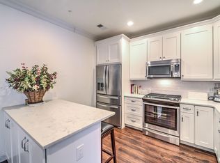 117 Regency Ct, Morganville, NJ 07751