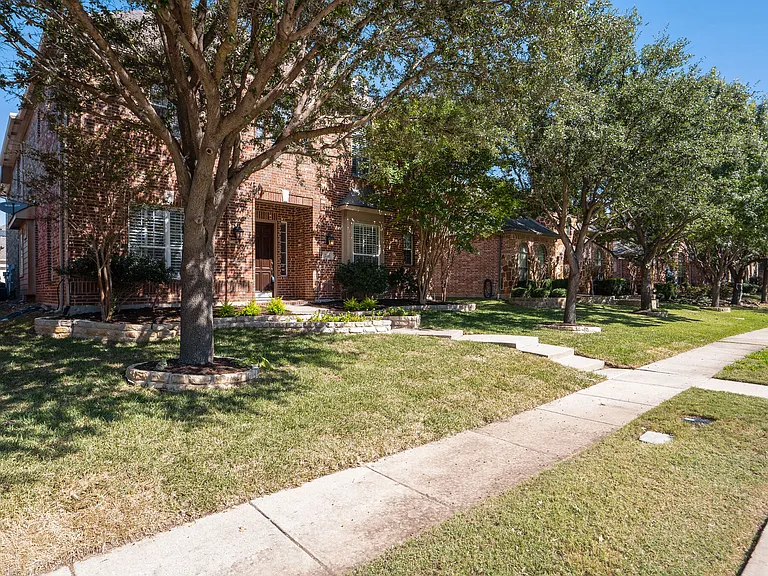 2746 Nightwind Ct — Photo 32