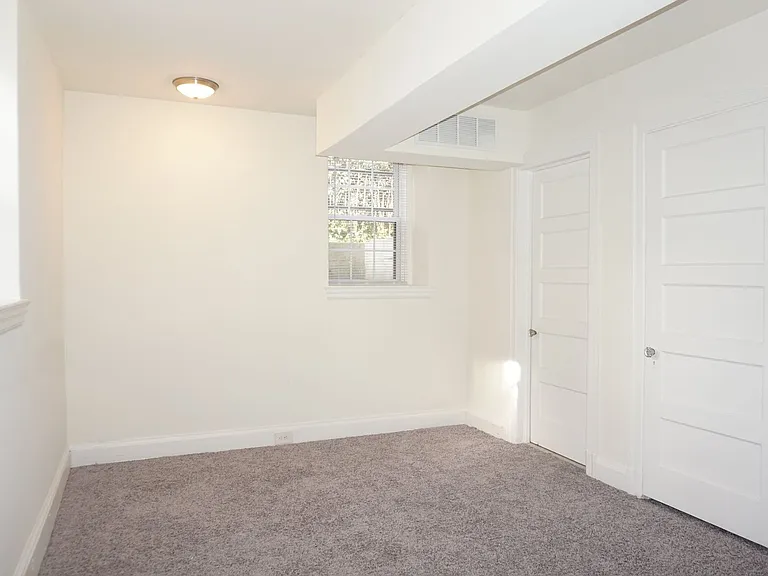 1 Oakland Ter — Photo 20