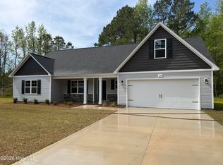 169 Tides End Dr, Holly Ridge, NC 28445