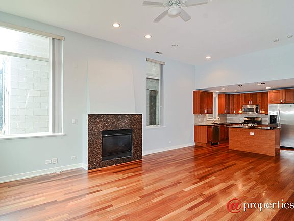 Kitchen / Living Room