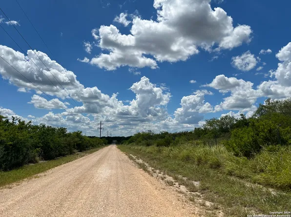 0 County Road 121 LOT 21.83, George West, TX 78022