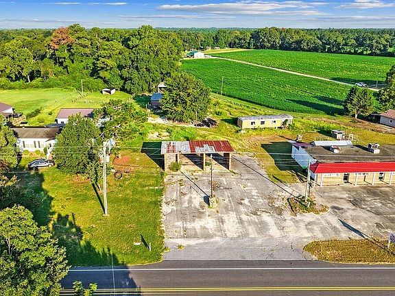 5th image of 764 Piney Grove Church Road