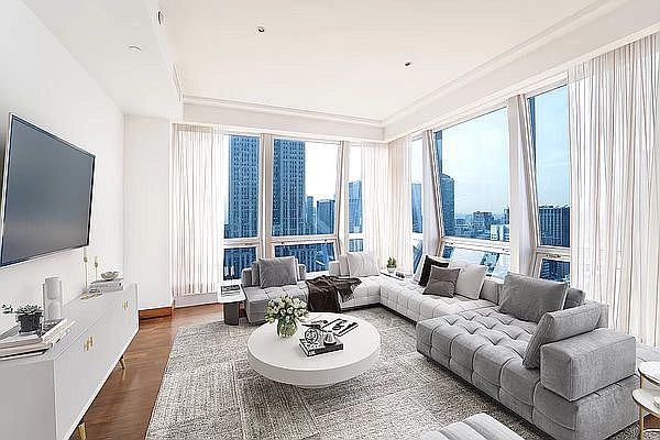 1st image of 400 5th Ave APT 39F