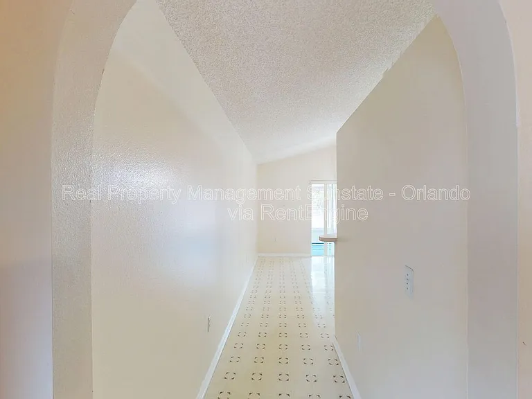 654 Caladesi Trl — Photo 8