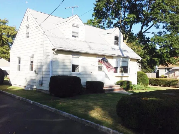 144 Michigan Ave, Kenilworth, NJ 07033