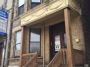 851 W Addison St, Chicago, IL 60613