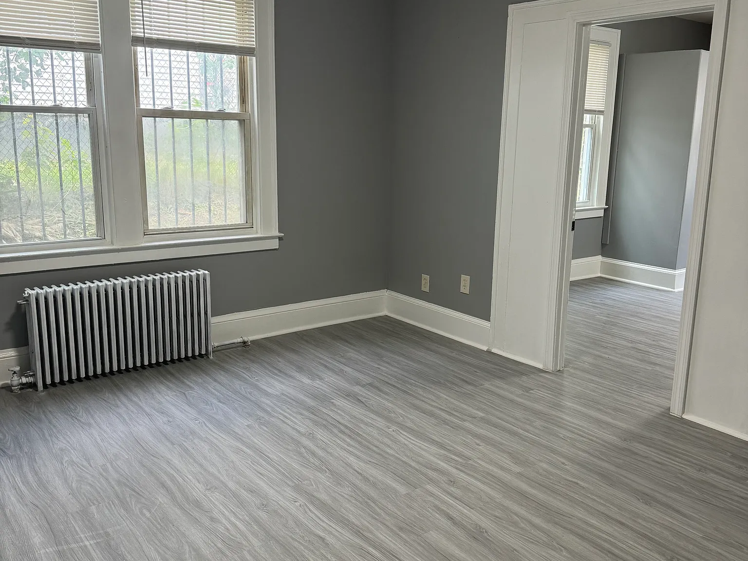 2 bed, 1100 sqft, $1,400 — Photo 4