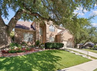 1300 Black Oak Dr, Schertz, TX 78154