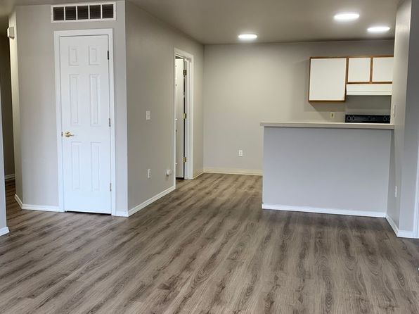 6733 W Overland Rd APT 102