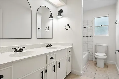 5009 Wingfoot Ln #B — Photo 7
