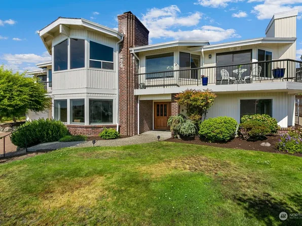 13729 67th Avenue W, Edmonds, WA 98026
