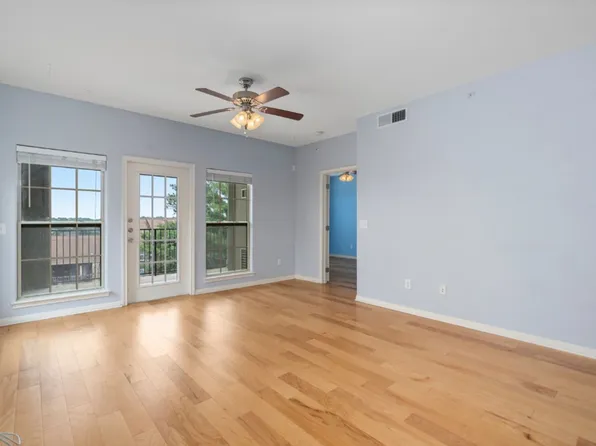 6810 Deatonhill Dr, Austin, TX