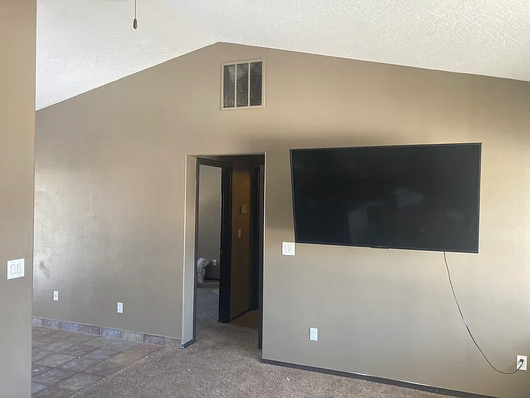 7480 Bay Meadows Dr — Photo 5