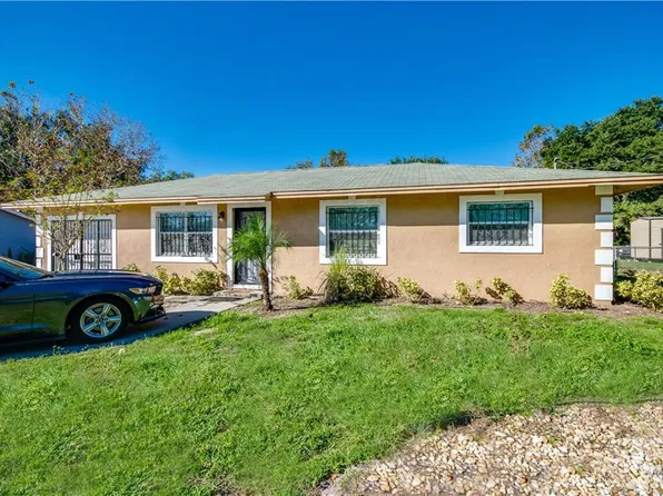 3808 Mohawk Dr, Mount Dora, FL 32757