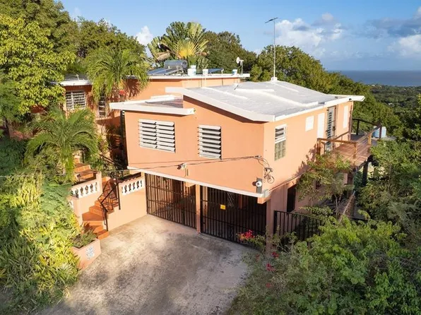993 Calle 16, Vieques, PR 00765