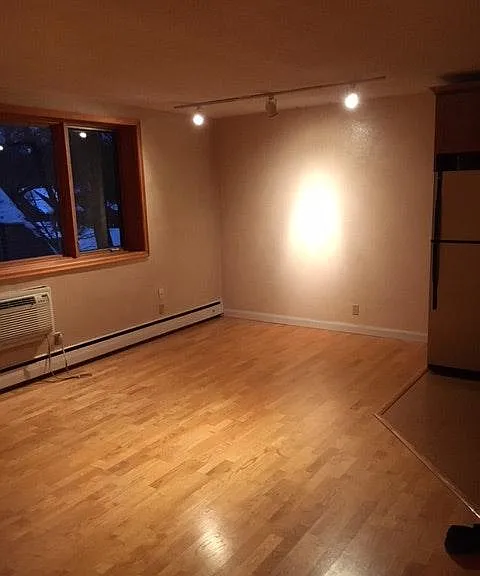 4430 W Lake Harriet Pkwy #303 — Photo 2