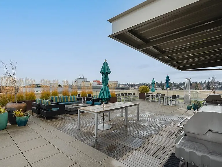 1760 NW 56th St #218 — Photo 34