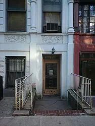 66 West 69th Street in Lincoln Square