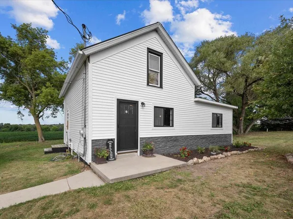 N5715 County Road I, Fredonia, WI 53021