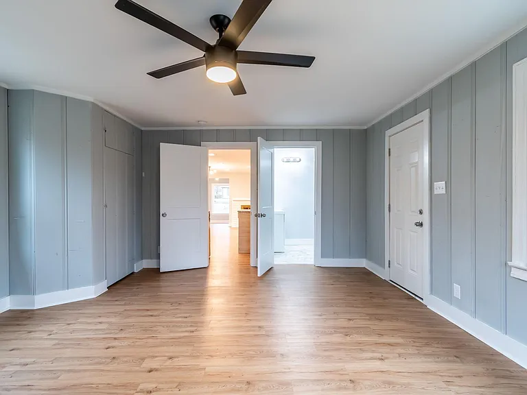3823 Saunders Ave — Photo 22