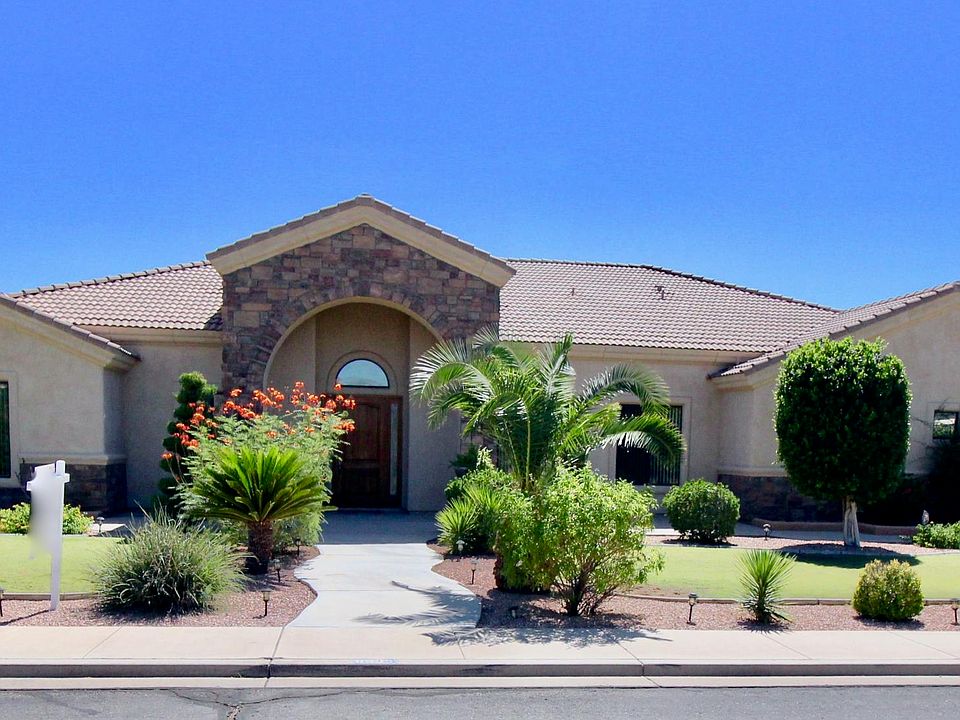 1st image of 8535 E Hillview Cir