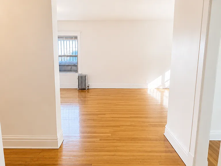 668 W Sheridan Rd #2 — Photo 8