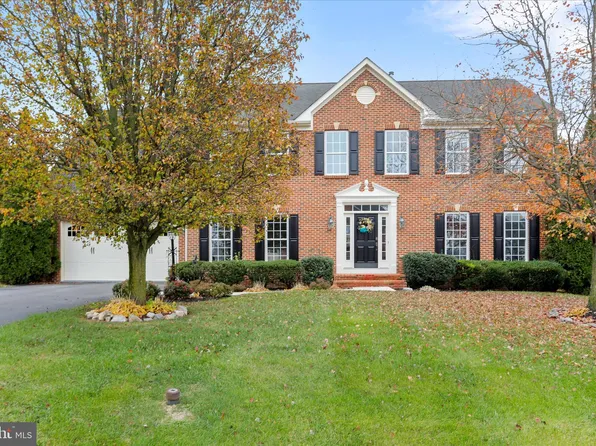 13433 John Martin Dr, Williamsport, MD 21795