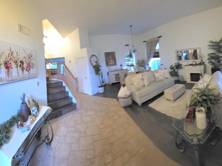 870 Kathy Ct — Photo 9
