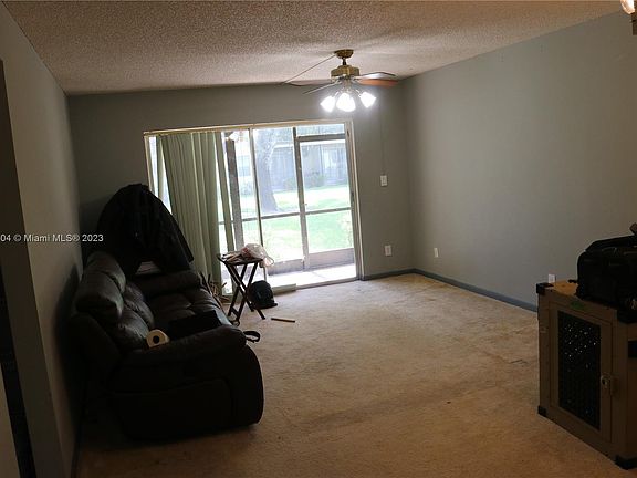 5th image of 4274 NW 89th Ave APT 102