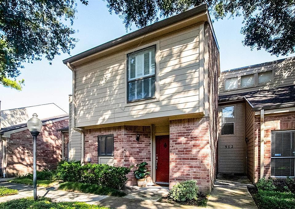 1st image of 913 Memorial Village Dr #78