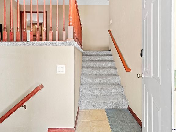 5th image of 5021 S 149th St