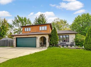 6732 W 113th Pl, Worth, IL 60482