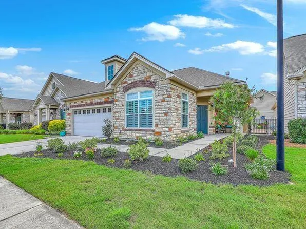 269 Village Stone Cir, Summerville, SC 29486
