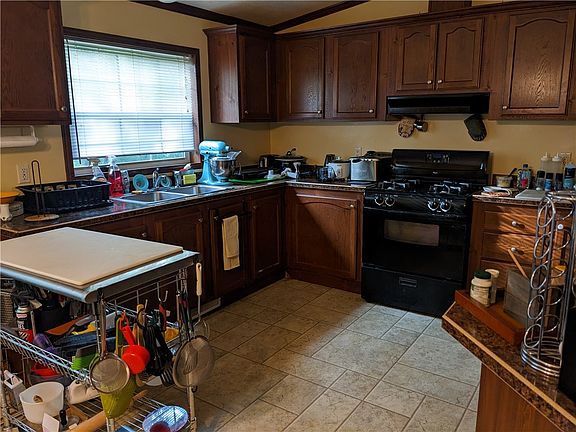 2nd image of 114 White Way