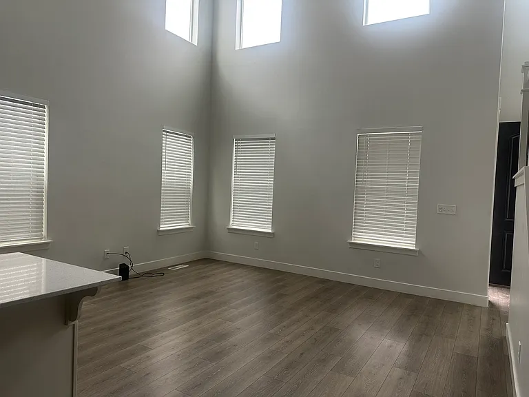 4336 W Watchmen Way — Photo 26