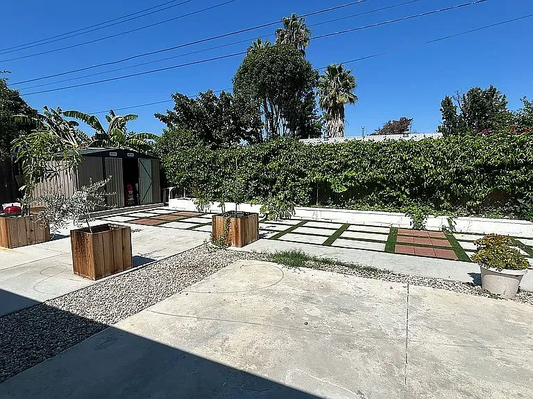 17921 Ingomar Street — Photo 3