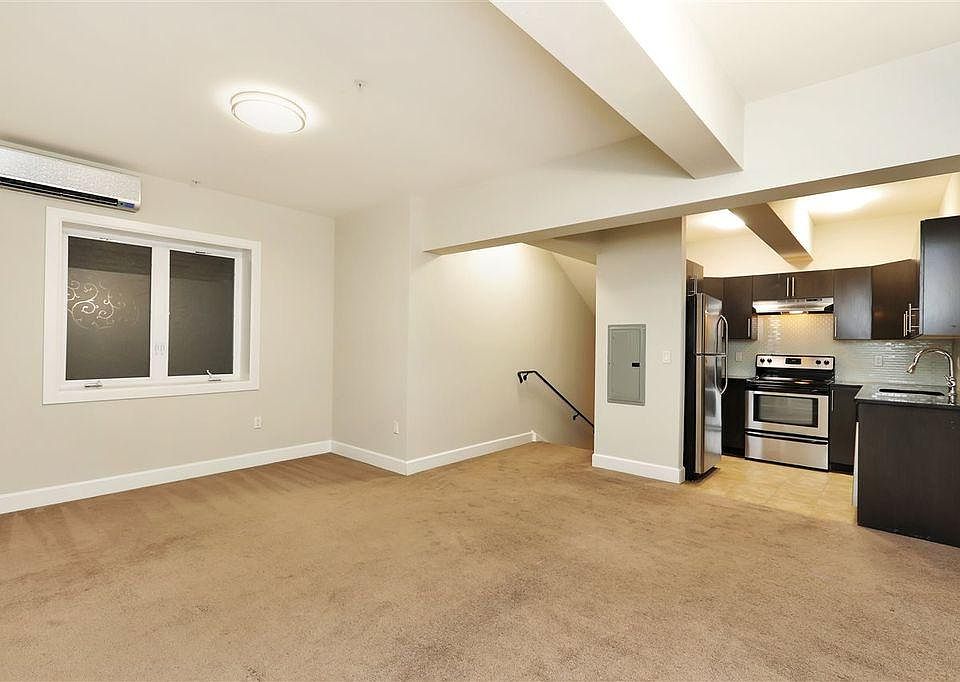 1st image of 5510 Jackson St APT 101